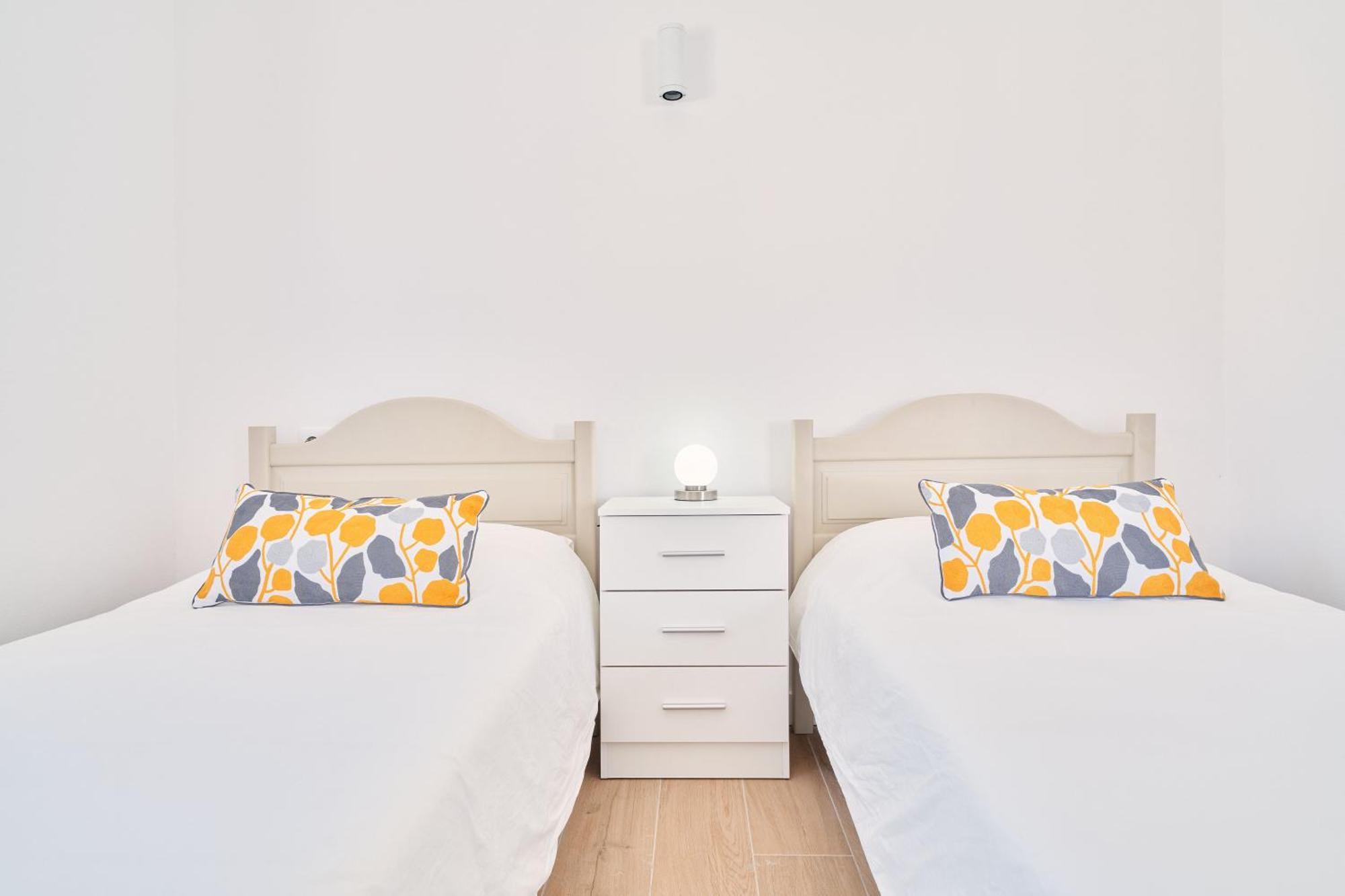 Eden Rentals Marine Rest Cove Пуэрто-де-Сантьяго Экстерьер фото